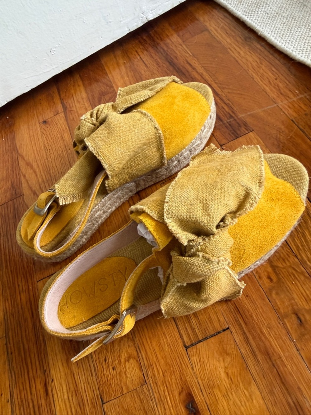 Anthropologie Howsty Yellow Knotted Fabric Open-Toe Slingback Sandals - Picture 3 of 6
